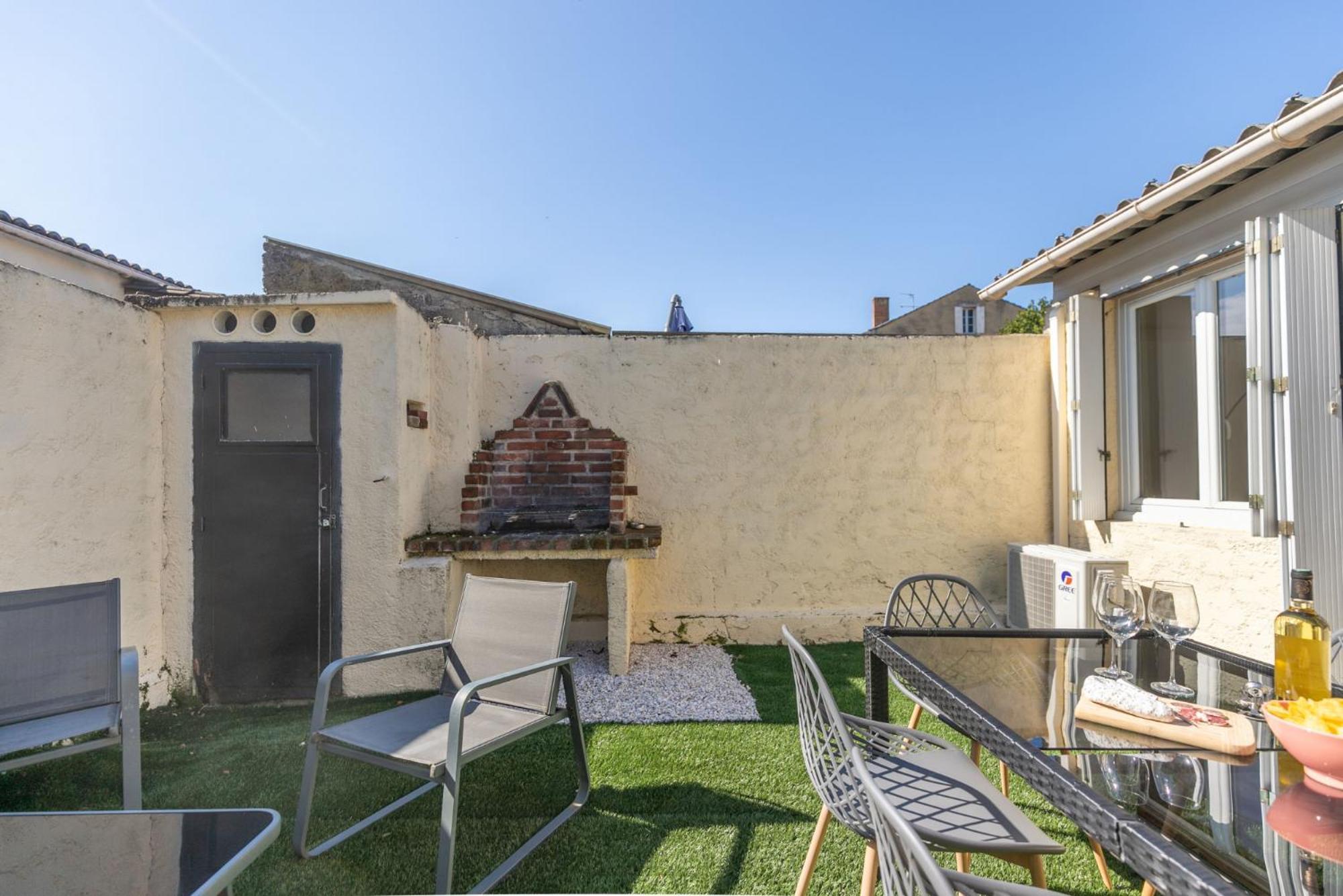 Le Patio - Spacieux T3 Avec Climatisation Et Jardin Privatif Bergerac Exterior foto